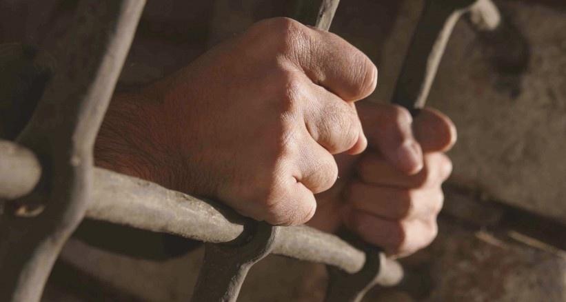 اسير من الدهيشة يواصل اضرابه عن الطعام