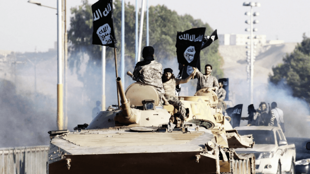 داعش ينشر مقالا : 