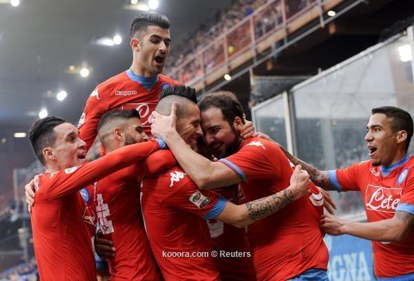 نجم نابولي يوضح حقيقة مفاوضات ريال مدريد