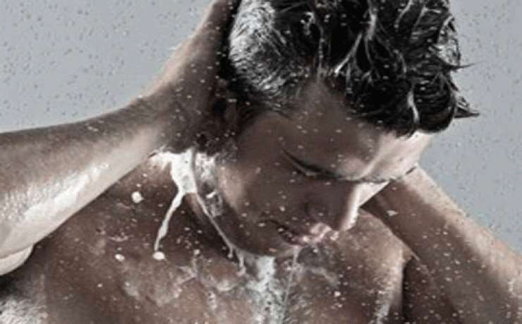 ماذا يحدث لو توقفت عن الاستحمام؟