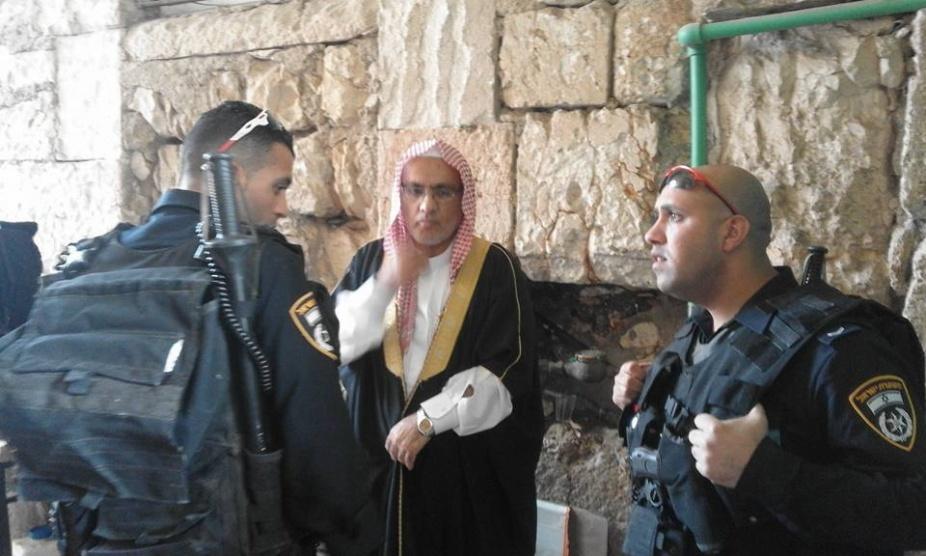 الاحتلال يعتقل خطيب الاقصى و6 شبان ويصادر خيمة اعتصام سلوان