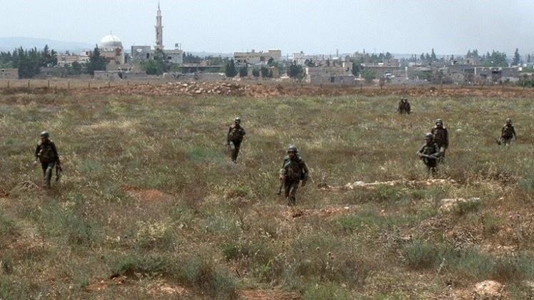 الكشف عن معسكر ضخم لحزب الله في مدينة القصير السورية