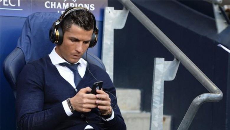 ريال مدريد ينفي إصابة رونالدو بتمزق عضلي
