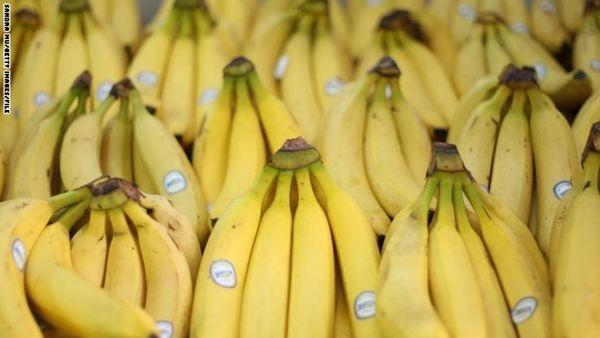 من علاج فقر الدم إلى محاربة الاكتئاب..7 أسباب لتناول الموز يومياً