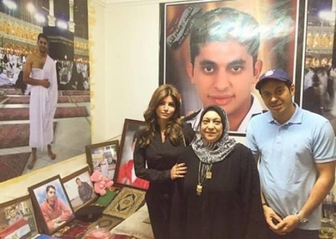مصطفى شعبان يحقق أمنية والدة شهيد..!