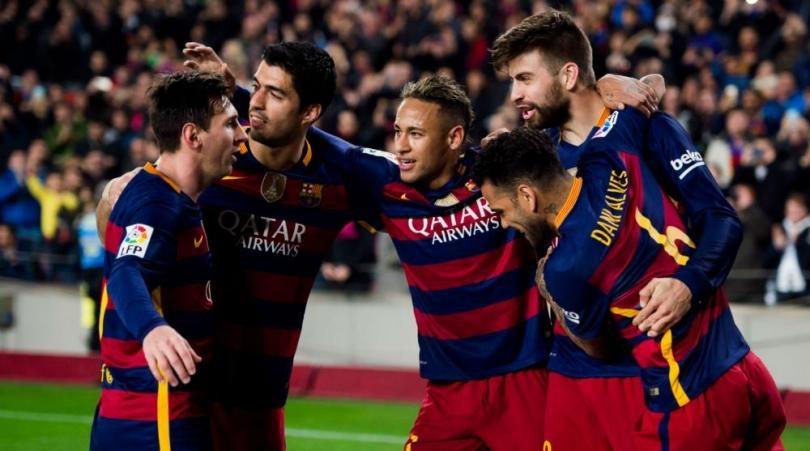 الإعلام توج برشلونة بالدوري الإسباني مرتين خلال موسم واحد