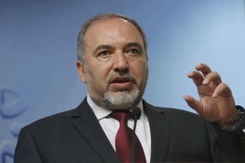 مفاجأة ليبرمان: ادعم حل الدولتين وخطاب السيسي