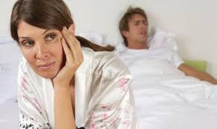 تزوج حماته في فترة خطوبته!
