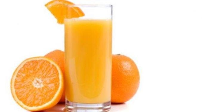 فيتامين C يحمي من أشعة الشمس