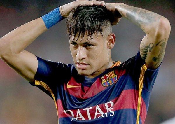 نيمار يعرض شروطه للبقاء مع برشلونة