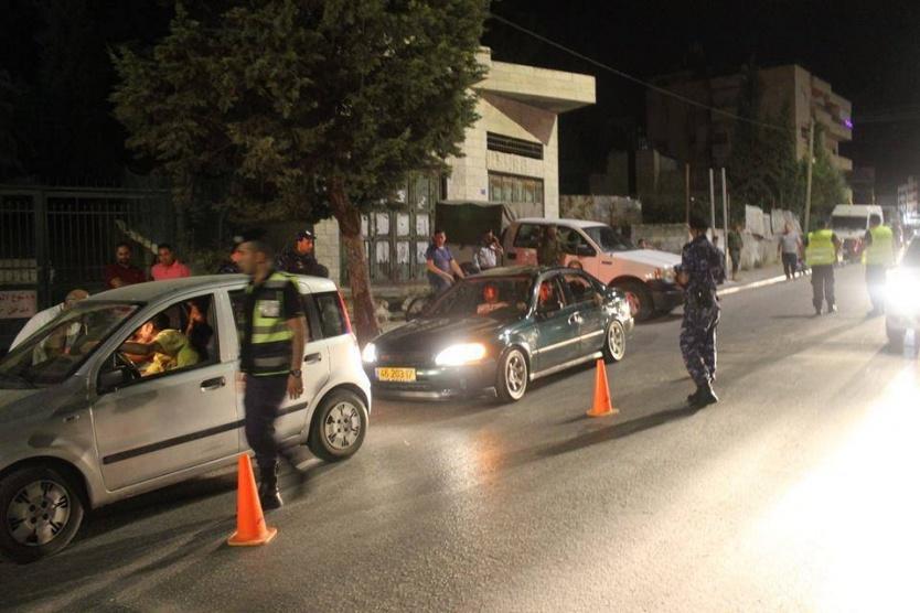 الشرطة تطلق حملة لمصادرة السيارات الغير قانونية بعد شكاوي المواطنين