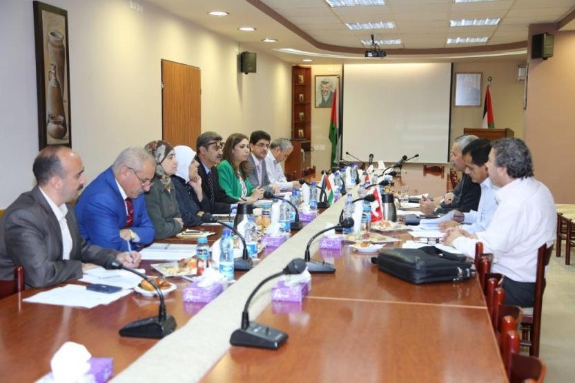 الإحصاء يعقد الاجتماع السنوي الثالث عشر مع أعضاء مجموعة التمويل الرئيسية للجهاز