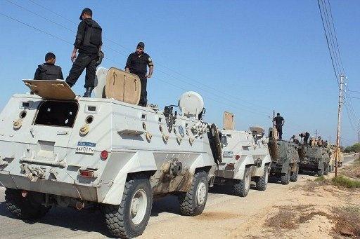 اصابة 6 جنود مصريين بانفجار جنوب العريش