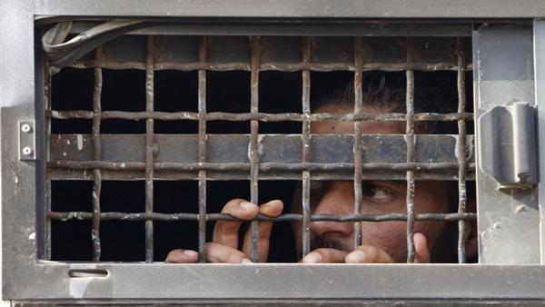 الاحتلال يعتقل شابين من بيت لحم