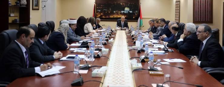 الحكومة تقرر القضاء على السيارات 