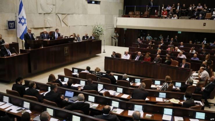 اليمين يحاول تمرير قانون يشرع مصادرة الاراضي الفلسطينية داخل المستوطنات