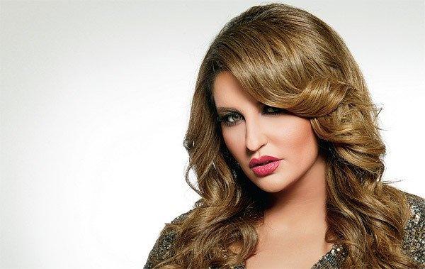 صور- شذى حسون تؤدي مناسك العمرة ولهذا اختلف متابعوها