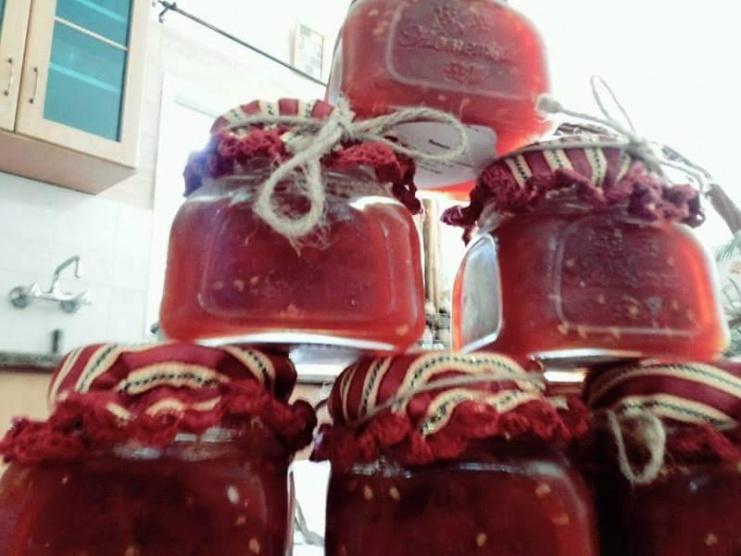 مستوطنون يقتحمون ساحات المسجد الأقصى المبارك بحماية أمنية مشددة