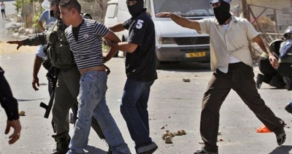 مستعربون يختطفون شابا شمال الخليل