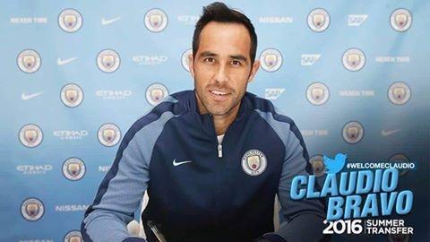 رسميًا: مانشستر سيتي يضم برافو