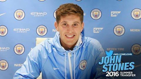 رسمياً.. مانشستر سيتي يتعاقد مع جون ستونز