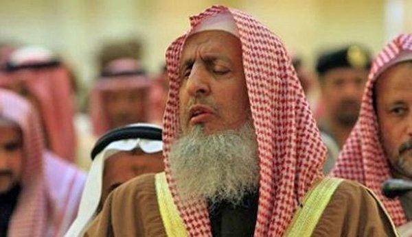 ​(فيديو) المفتي: عليكم بمصحف الملك فهد دون غيره وإزالة المصاحف الأخرى من المساجد
