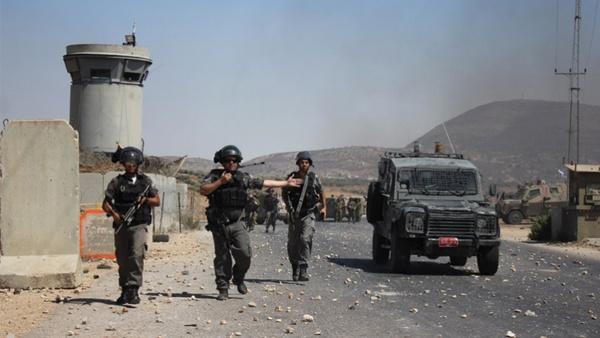 الاحتلال يفرج عن أسير محرّر بعد إعادة اعتقاله بشروط