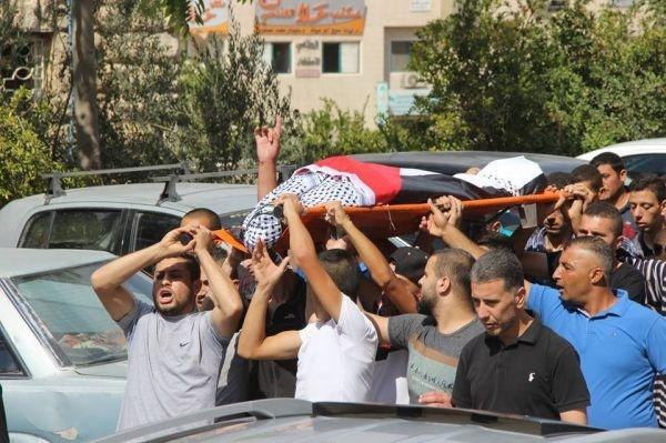 جماهير الخليل تشيع شهيديها نعيم الشوامرة ومحمد أبو هشهش