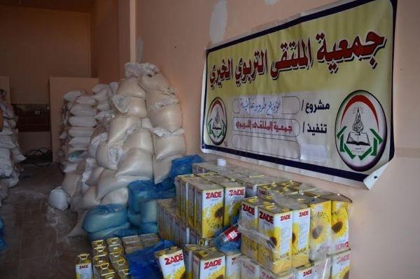 جمعية الملتقى التربوي توزع 200 طرد غذائي على المحتاجين