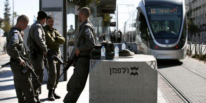 شرطة ضواحي القدس تضبط 2570 حبه مخدرة داخل صيدلية بكفر عقب