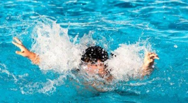 مصرع طفل غرقا غرب غزة