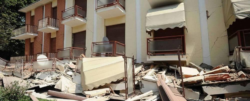 مقتل ستة اشخاص بزلزاال في ايطاليا