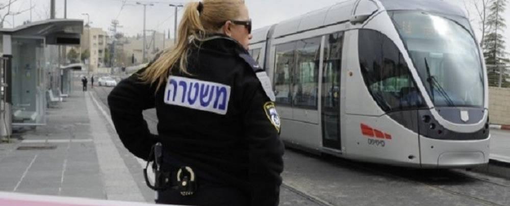 مصادر عبرية :اسير من الخليل امتنع عن مهاجمة قطار للمستوطنين  بالمتفجرات بسبب وجود أطفال