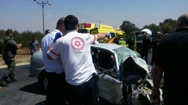 23 إصابة في حادث سير بالنقب