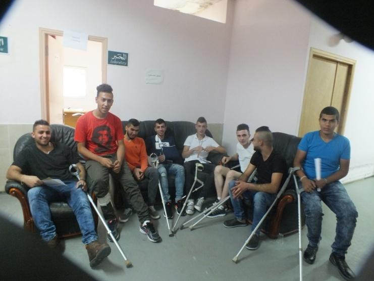 يوم عمل طبي في مخيم الدهيشة لمعالجة المصابين برصاص الاحتلال