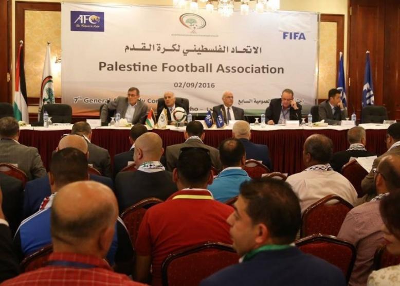 الرجوب رئيساً لاتحاد كرة القدم لولاية ثالثة