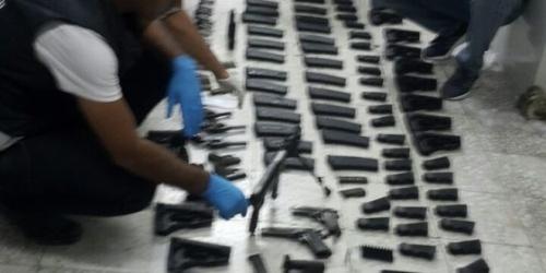 جيش الاحتلال يدعي العثور على قطعتي سلاح بالخليل
