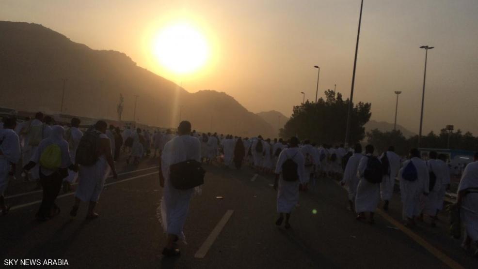 الحجاج يصعدون الى 