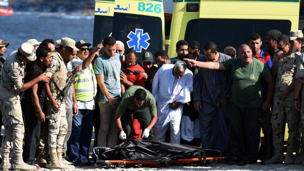 انتشال جثث مزيد من المهاجرين الغرقى بمصر