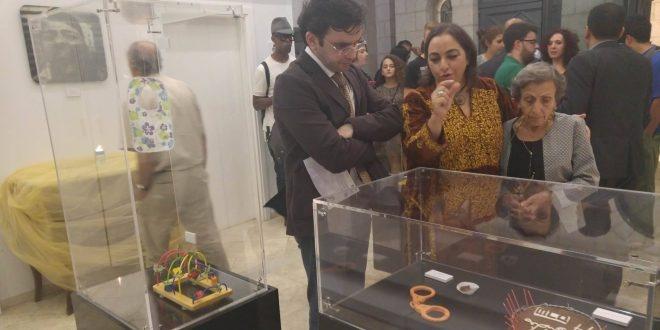 بسيسو يفتتح معرض “زرقاوات الجبل” للفنانة رنا بشارة