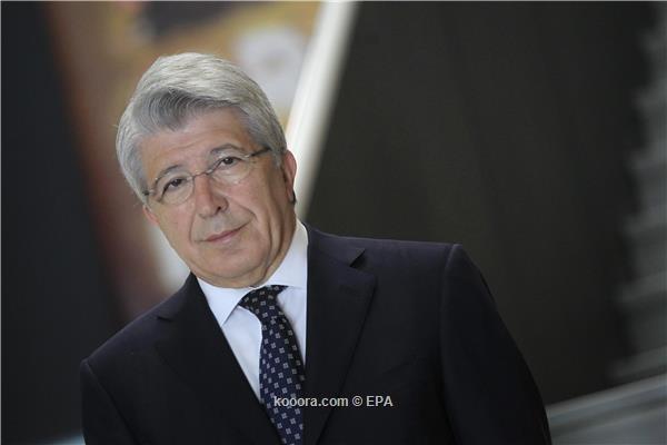 رئيس أتلتيكو مدريد يدعم جريزمان ضد انتقادات ريبيري