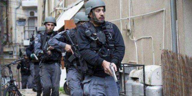 الاعلام العبري: اعتقال اربعة شبان  من غزة بدعوى تخطيطهم لتنفيذ عملية في  الاراضي المحتلة