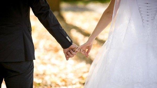نصيحة علمية للرجال: ابحثوا عن زوجة أصغر بـ5 سنوات