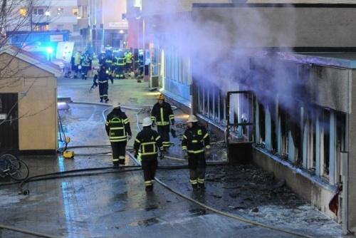 مصرع فلسطينيين في حريق جنوب لبنان