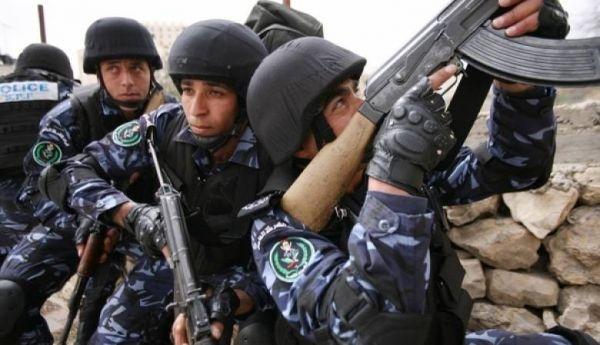 شرطة بيت لحم تقبض على شخص متهم بقضايا نصب بنصف مليون شيكل