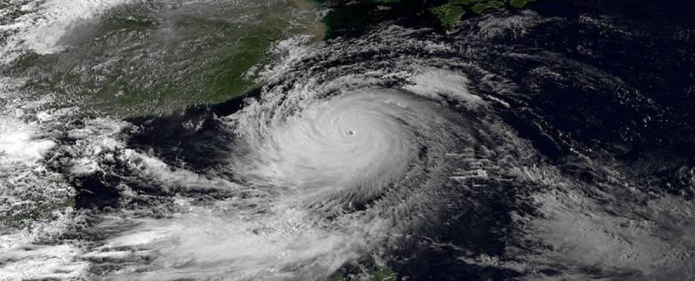 قوة الإعصار ماثيو تشتد إلى الدرجة الرابعة