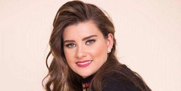 ممثلة فلسطين في مسابقة ملكة جمال الأرض تدعو للتصويت لها