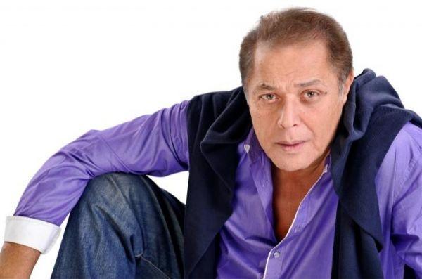 وصية غريبة للفنان الراحل محمود عبد العزيز