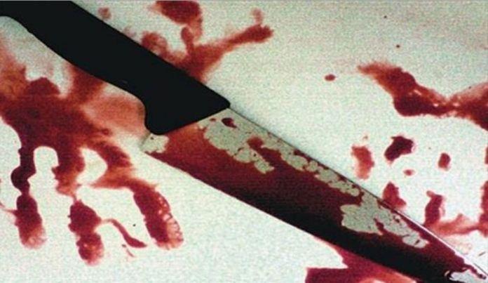 عشريني يقتل والدته ويقطع رأسها في طبربور