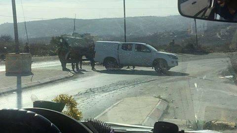 الاحتلال يصيب شابا ويعتقله على حاجز عطارة شمال رام الله